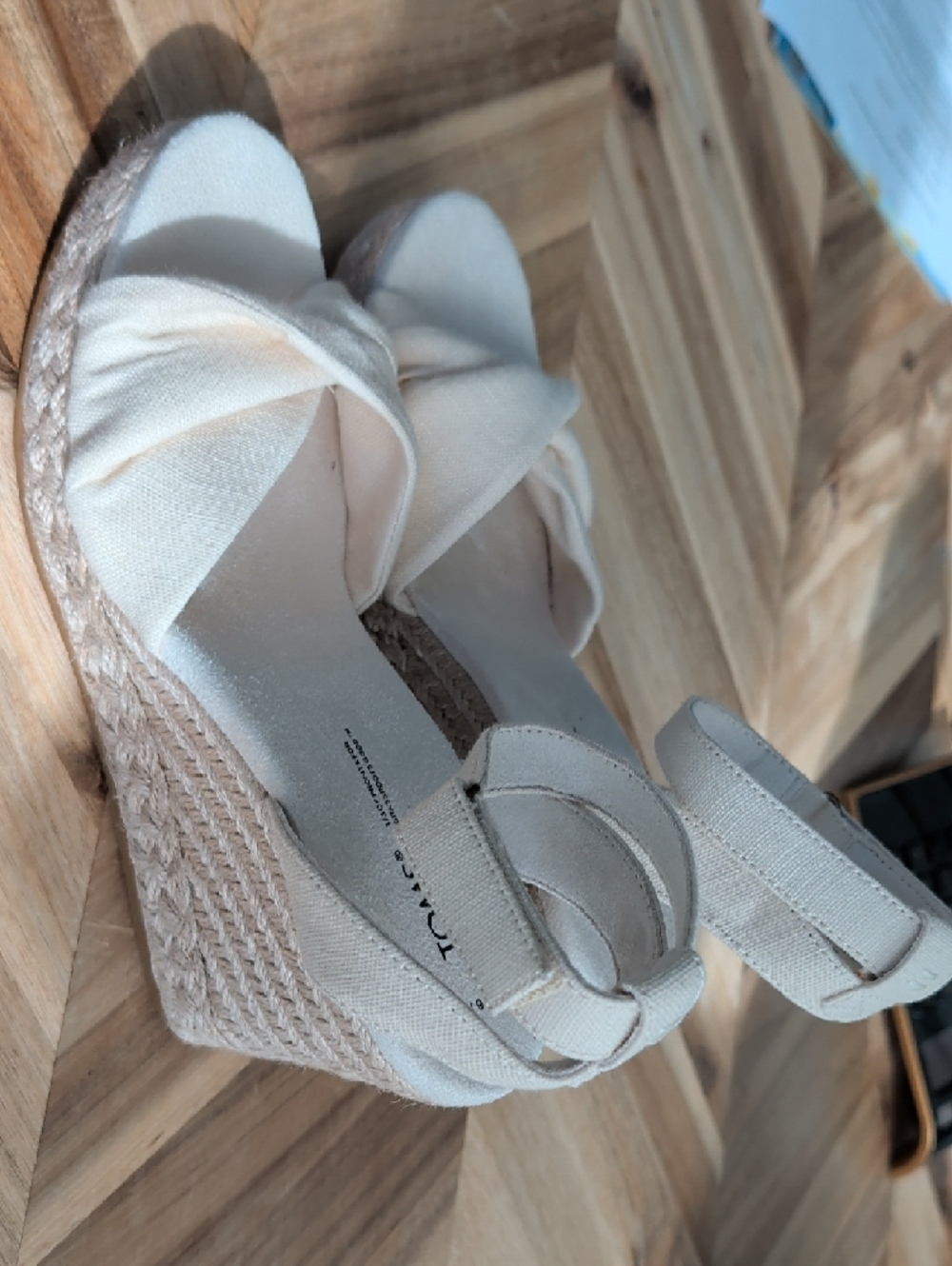 NWOT Toms Cream Canvas Knotted Wedge Sandals - Picture 2 of 5